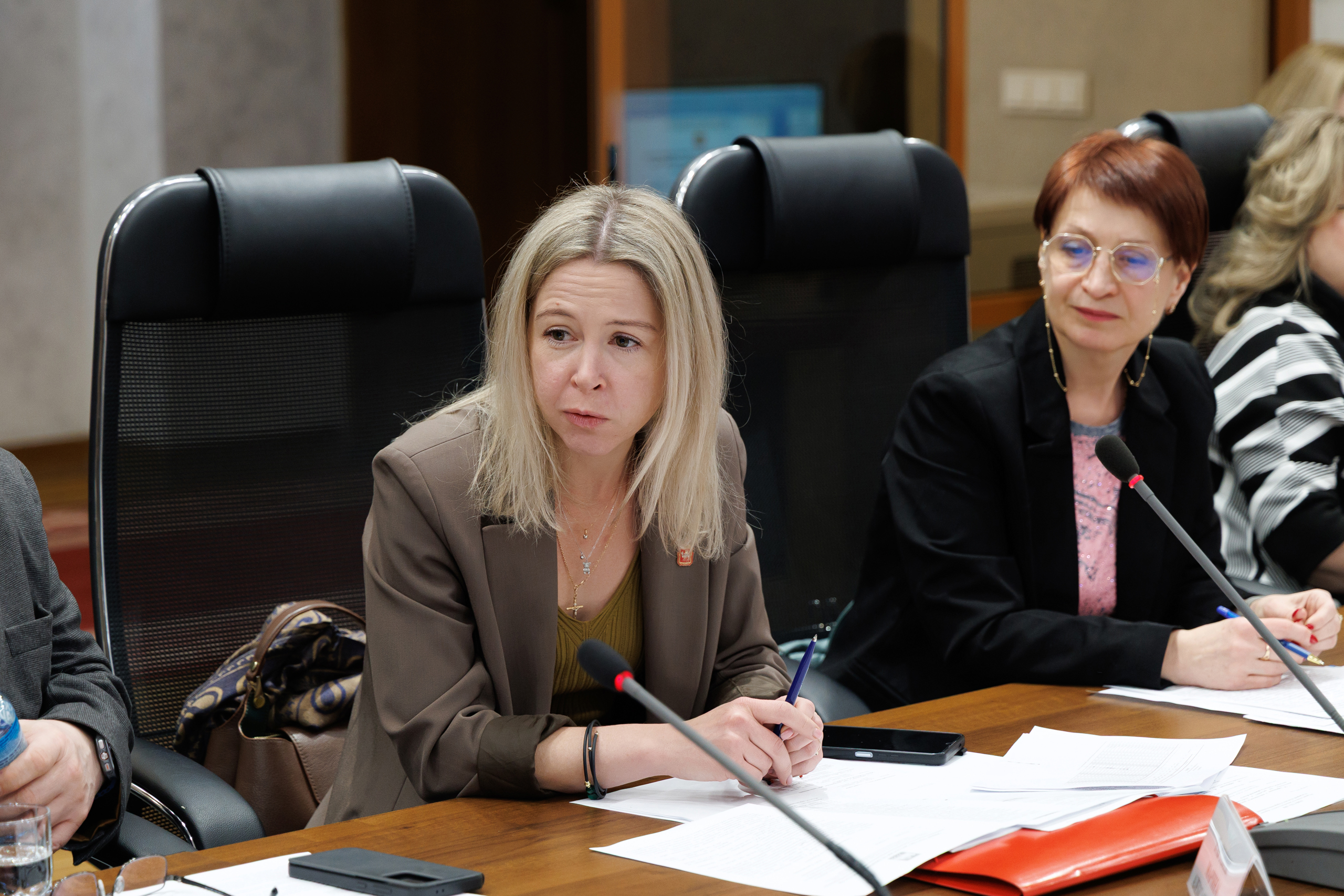 Комитет по аграрной политике и природопользованию рассмотрел информацию о состоянии водохранилищ и гидротехнических сооружений