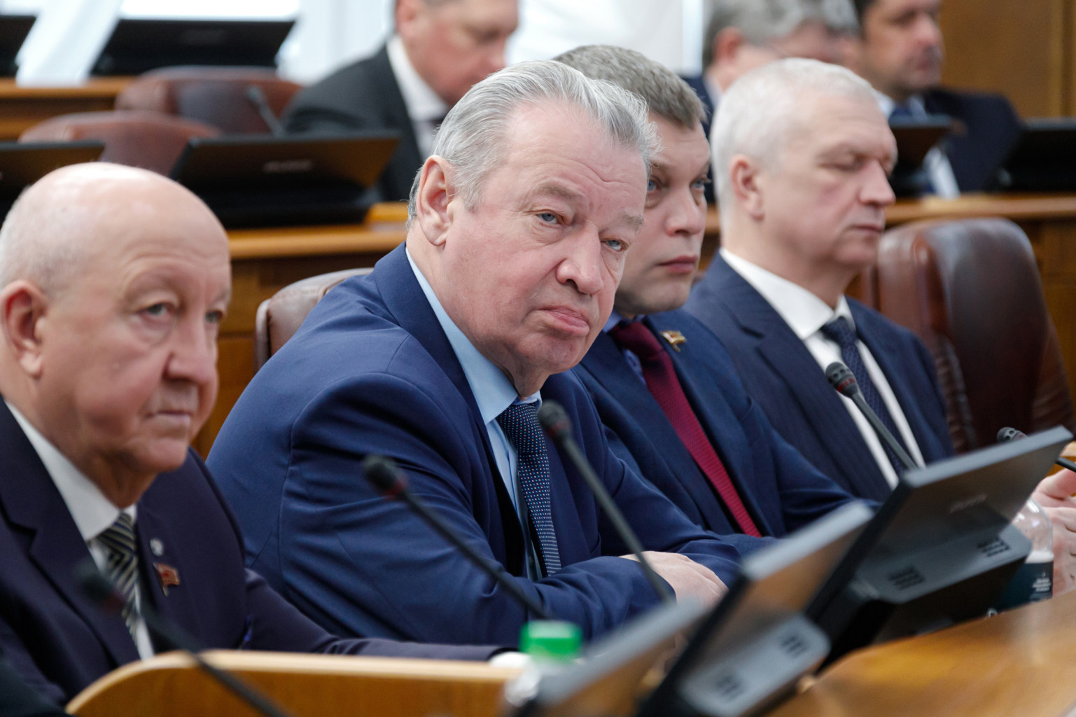 Председатель комитета по законодательству, государственному строительству и местному самоуправлению Анатолий Брагин о муниципальной реформе