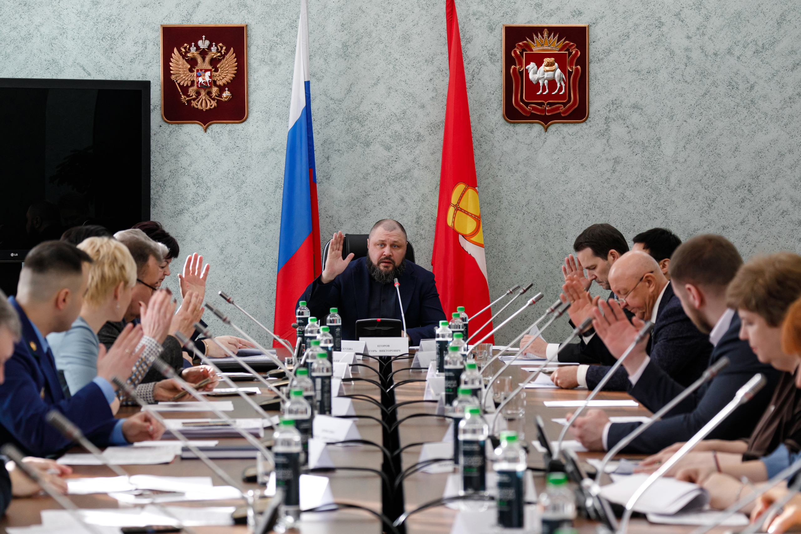 епутаты комитета Законодательного Собрания по социальной политике подвели итоги исполнения в 2024 году национальных проектов «Образование» и «Наука и университеты»