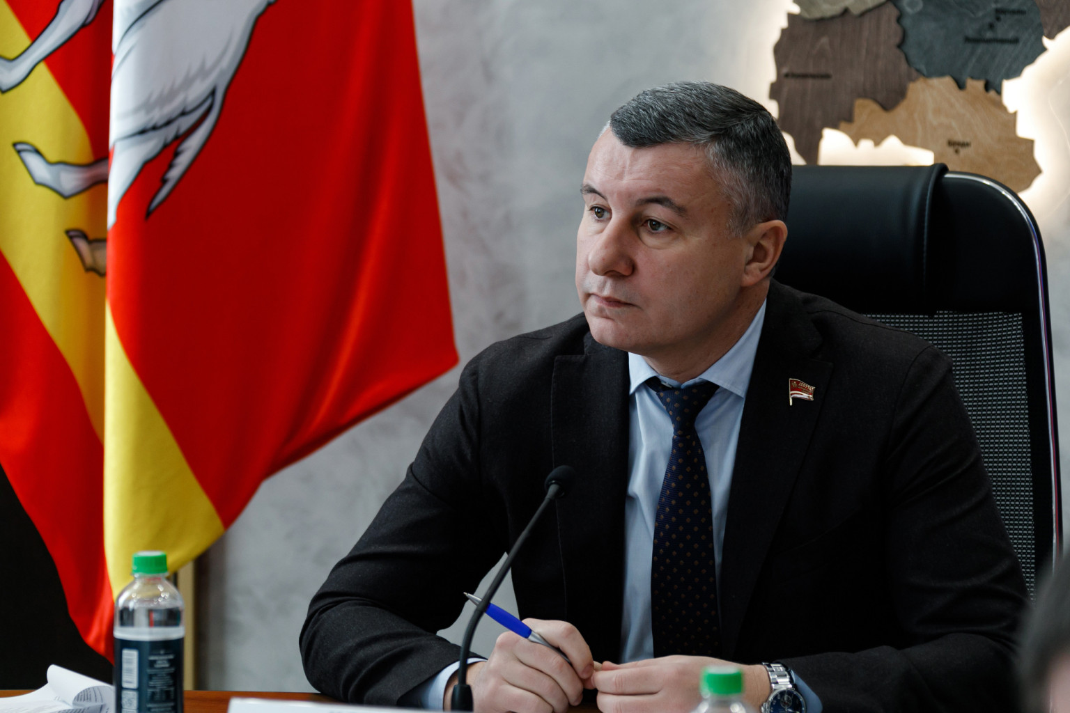 Председатель комитета по экономической политике и предпринимательству Евгений Илле о запрете продажи энергетиков в образовательных, медицинских, спортивных организациях и учреждений культуры