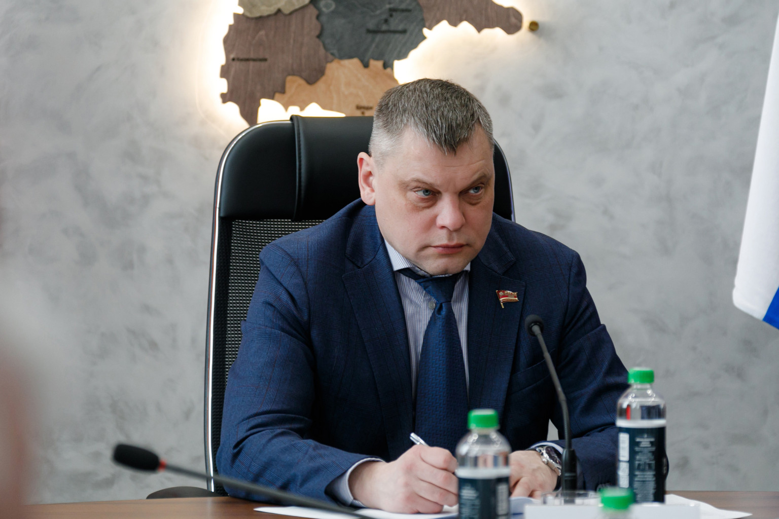 Председатель комитета Законодательного Собрания по экологии и природопользованию Михаил Махов о финансировании мероприятий по тушению ландшафтных пожаров