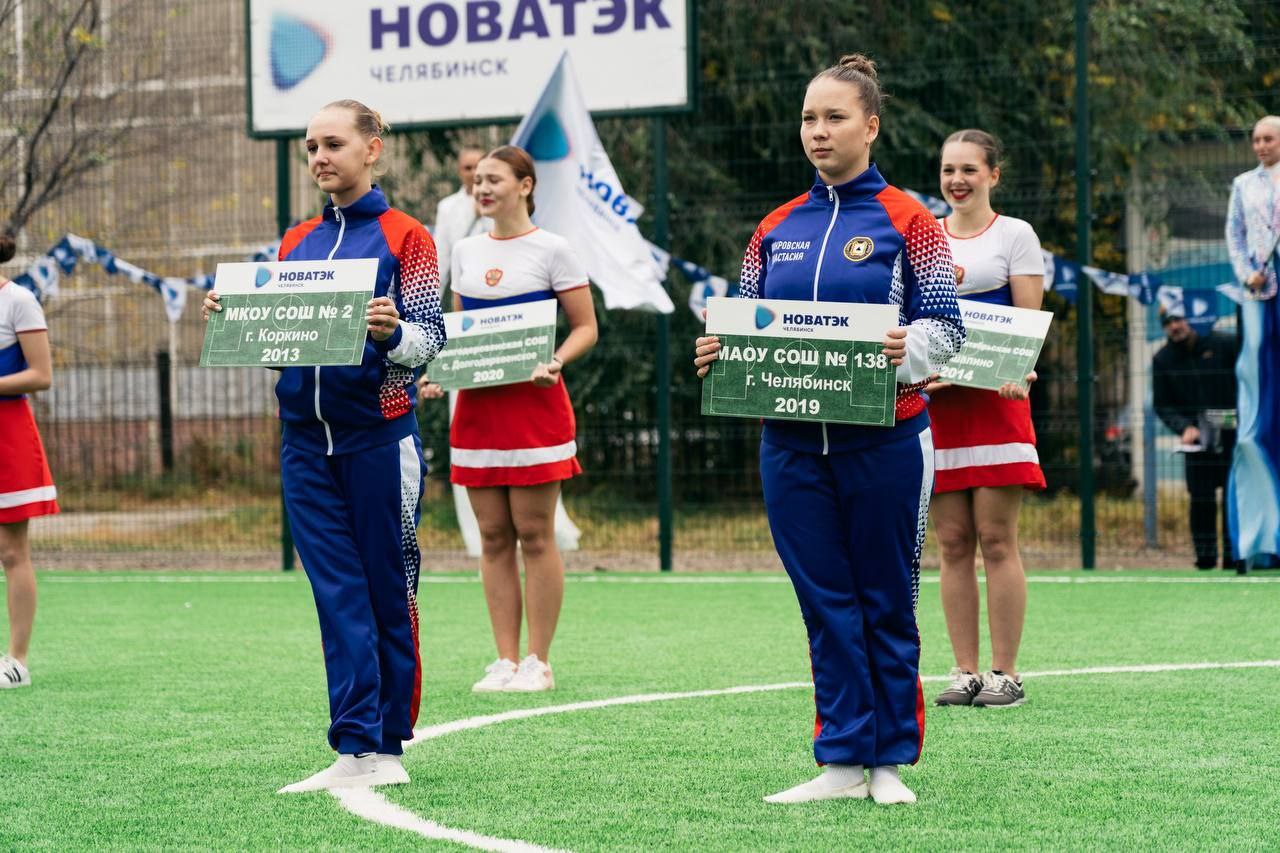 Фото предоставлено помощником депутата Вадим Ромасенко принял участие в торжественном открытии XIII сезона областных соревнований по мини-футболу на Кубок «НОВАТЭК»