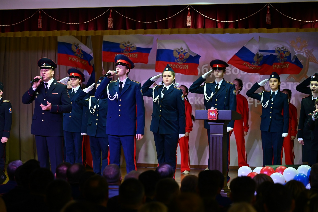 Председатель Законодательного Собрания Олег Гербер принял участие в торжественном мероприятии по случаю 15-летия образования Следственного комитета РФ