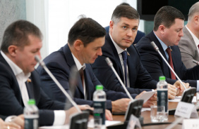 Проект бюджета на 2025 год и на плановый период 2026 и 2027 годов рассмотрели на комитете по промышленной политике, энергетике, транспорту и тарифному регулированию