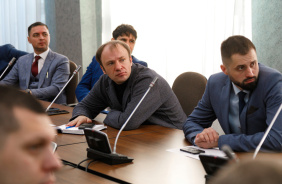 Олег Гербер принял участие в заседании Собрания молодых депутатов Челябинской области 