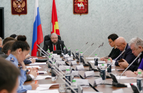 Заседание комитета по социальной политике