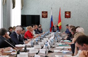 Заседание комитета по бюджету и налогам 
