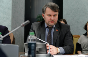 Заседание комитета Законодательного Собрания по социальной политике