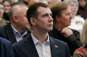 Участие депутатов Законодательного Собрания в презентации книги Павла Крашенинникова о Второй мировой войне