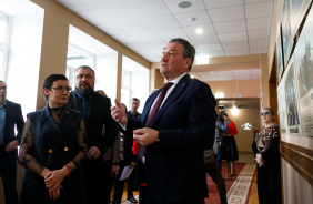 Сегодня в Законодательном Собрании открыли выставку «Ковала целина людской характер…», подготовленную сотрудниками Объединенного государственного архива Челябинской области