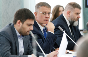 Заседание комитета Законодательного Собрания по строительной политике и ЖКХ