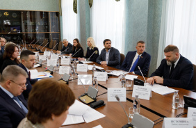 Заседание комитета Законодательного Собрания по строительной политике и ЖКХ