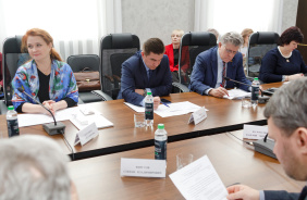 Заседание комитета Законодательного Собрания по социальной политике