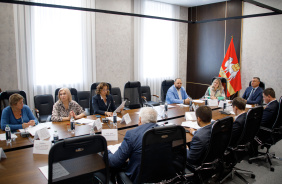 Заседание комитета Законодательного Собрания по экономической политике и предпринимательству