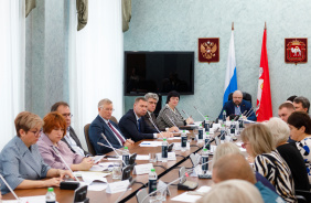 Заседание комитета Законодательного Собрания по социальной политике 24 октября 2024 г. 