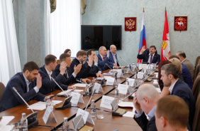 Заседание комитета по строительной политике и ЖКХ