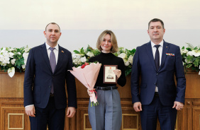 Церемония награждения победителей смотра-конкурса молодежных парламентских формирований и конкурса "Парламентские дебаты"