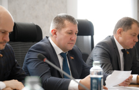 Комитет по промышленной политике рассмотрел вопрос о развитии транспортной инфраструктуры