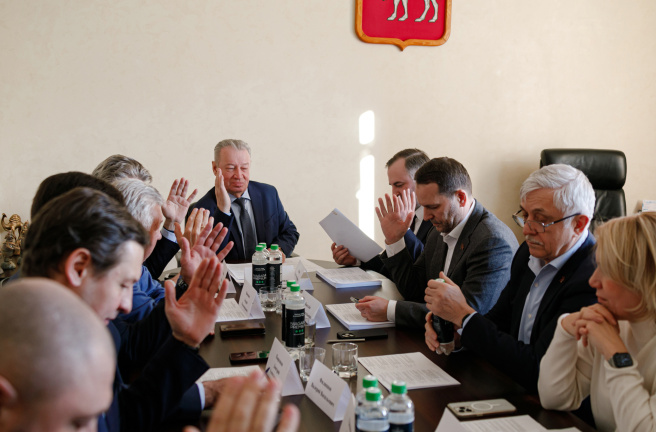 Комитет по законодательству, государственному строительству и местному самоуправлению одобрил проекты законов об образовании двух муниципальных округов – Ашинского и Кусинского