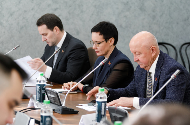 Совершенствуется региональное законодательство в сфере поддержки участников СВО и членов их семей 