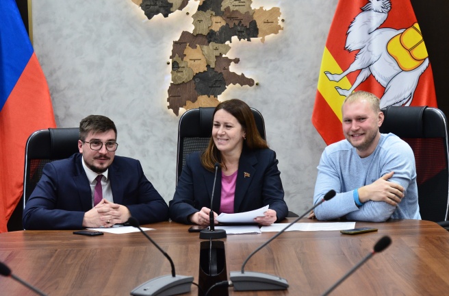 Молодежный парламент при Государственной Думе подвел итоги работы за последние пять месяцев