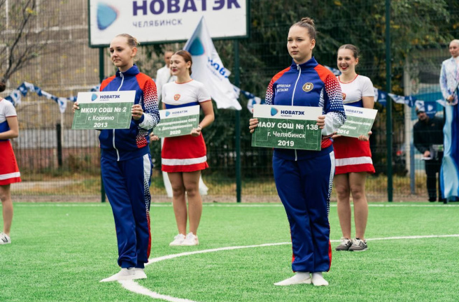 Вадим Ромасенко принял участие в торжественном открытии XIII сезона областных соревнований по мини-футболу на Кубок «НОВАТЭК»