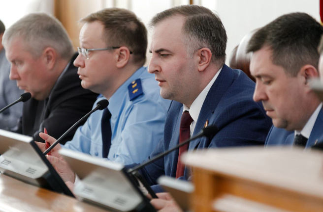 Председатель Законодательного Собрания области Олег Гербер об итогах 65-го заседания 