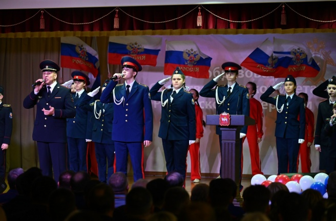 Председатель Законодательного Собрания Олег Гербер принял участие в торжественном мероприятии по случаю 15-летия образования Следственного комитета РФ