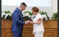 Церемония награждения работников сферы здравоохранения