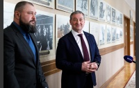 Сегодня в Законодательном Собрании открыли выставку «Ковала целина людской характер…», подготовленную сотрудниками Объединенного государственного архива Челябинской области