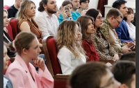 Церемония награждения победителей смотра-конкурса молодежных парламентских формирований и конкурса "Парламентские дебаты"