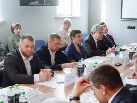 Выездное заседание комитета по социальной политике прошло в Челябинском государственном университете