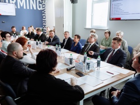 Выездное заседание комитета по социальной политике прошло в Челябинском государственном университете