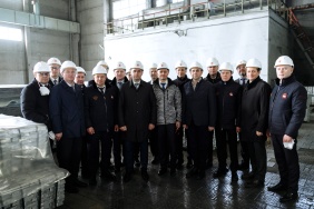 Депутаты Законодательного Собрания познакомились с реализацией экологических программ на Челябинской цинковом заводе