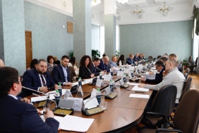 Комитет по строительной политике и ЖКХ заслушал доклад об итогах деятельности правительства Челябинской области за 2022 год по вопросам ведения комитета 