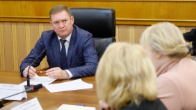 В Законодательном Собрании прошел круглый стол, посвященный новой мере социальной поддержки семей с детьми с ограниченными возможностями