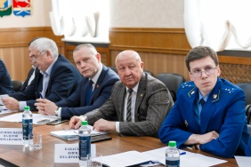 Готовность к пожароопасному сезону в лесах Челябинской области обсудили депутаты на заседании комитета Законодательного Собрания по аграрной политике