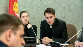 В Законодательном Собрании состоялось заключительное в этом году заседание Общественной молодежной палаты.