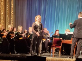 При поддержке заместителя председателя Законодательного Собрания Вадима Ромасенко в Ленинском районе состоялся концерт «Весна Победы!»