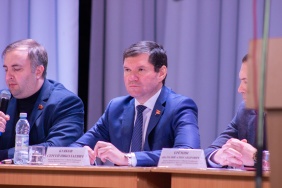 Публичный отчет о работе Законодательного Собрания состоялся в Октябрьском районе