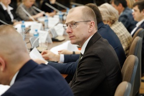 Заседание комитета Законодательного Собрания по строительной политике и ЖКХ