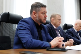 Заседание комитета по промышленной политике