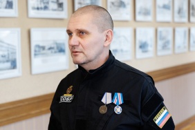 Церемония передачи копий боевых знамен воинских формирований