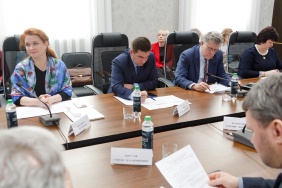 Заседание комитета Законодательного Собрания по социальной политике