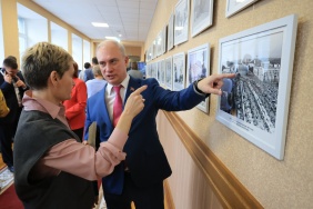 Открытие фотовыставки "Одно здание в зеркале разных эпох"