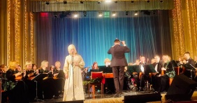 При поддержке заместителя председателя Законодательного Собрания Вадима Ромасенко в Ленинском районе состоялся концерт «Весна Победы!»